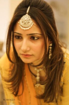 22 Most Popular & Trending Maang Tikka Hairstyles